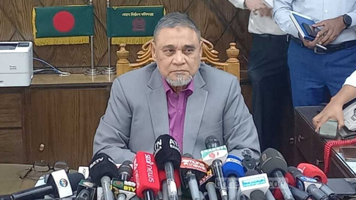প্রধান নির্বাচন কমিশনার এ এম এম নাসির উদ্দিন